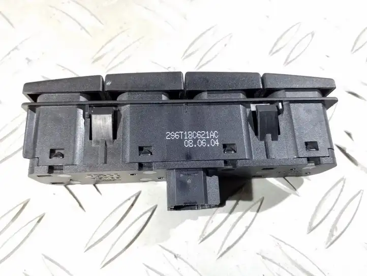 Ford Fiesta (2000 - 2005) 2S6T18C621AC Кнопка обогрева стекла — фото 2
