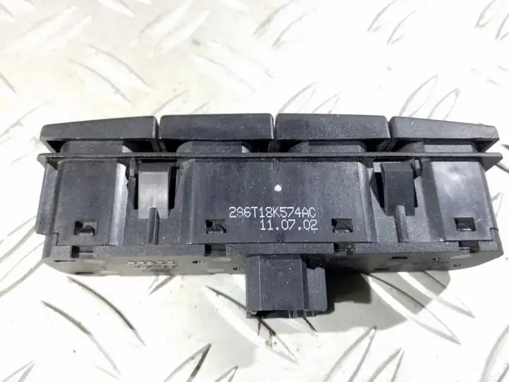 Ford Fiesta (2000 - 2005) 2S6T18K574AC Кнопка обогрева стекла — фото 2
