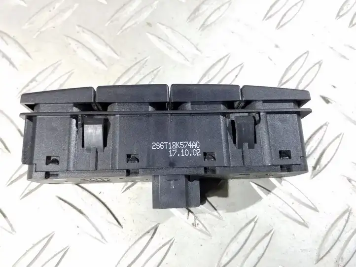 Ford Fiesta (2000 - 2005) 2S6T18K574AC Кнопка обогрева стекла — фото 3
