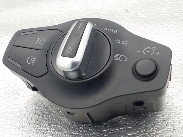Audi A4 S4 B8 8K (2007 - 2011) 8K0941531AL Включатель фонарей — фото 1