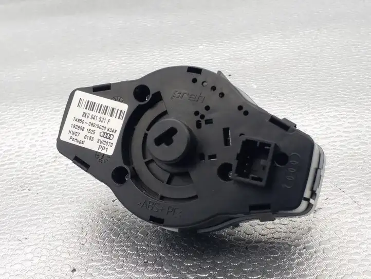 Audi A4 S4 B8 8K (2007 - 2011) 8K0941531F Включатель фонарей — фото 2