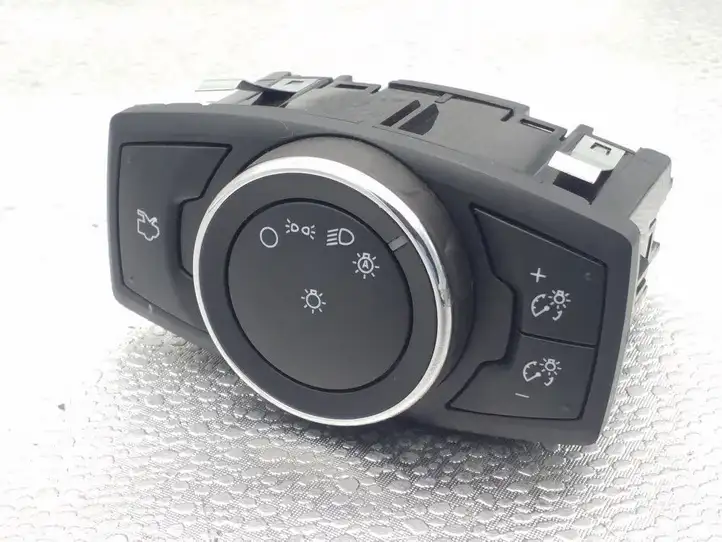 Ford Focus (2011 - 2015) CM5T13A024BA Включатель фонарей — фото 1