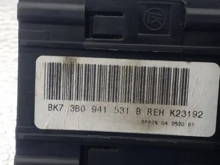 Skoda Fabia Mk2 (5J) (2007 - 2014) BK73B0941531B Включатель фонарей — фото 4