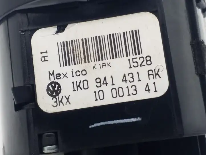 Volkswagen Jetta V (2005 - 2010) 1K0941431AK Включатель фонарей — фото 3