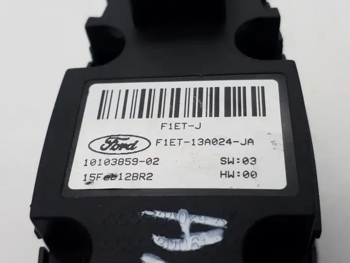 Ford Focus ST (2015 - 2018) F1ET13A024JA Включатель фонарей — фото 2