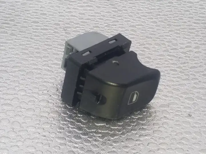 Audi A4 S4 B8 8K (2007 - 2011) 8K0959855A Кнопка стеклоподъемников — фото 1