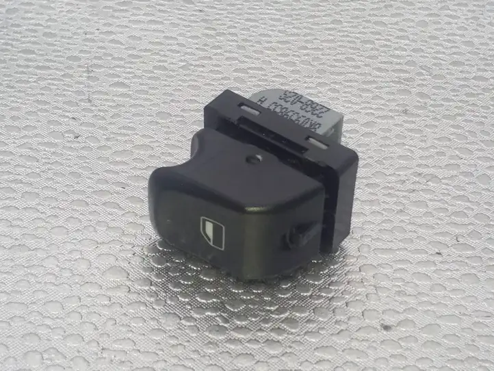 Audi A4 S4 B8 8K (2007 - 2011) 8K0959855A Кнопка стеклоподъемников — фото 3