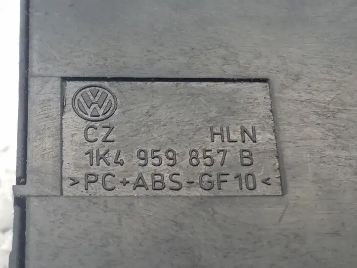 Volkswagen Golf V (2003 - 2009) 1K4959857B Блок кнопок стеклоподъемников — фото 4