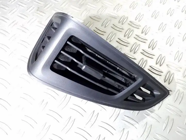 Ford Focus (2011 - 2015) BM51018B09 Боковой воздушный дефлектор — фото 1