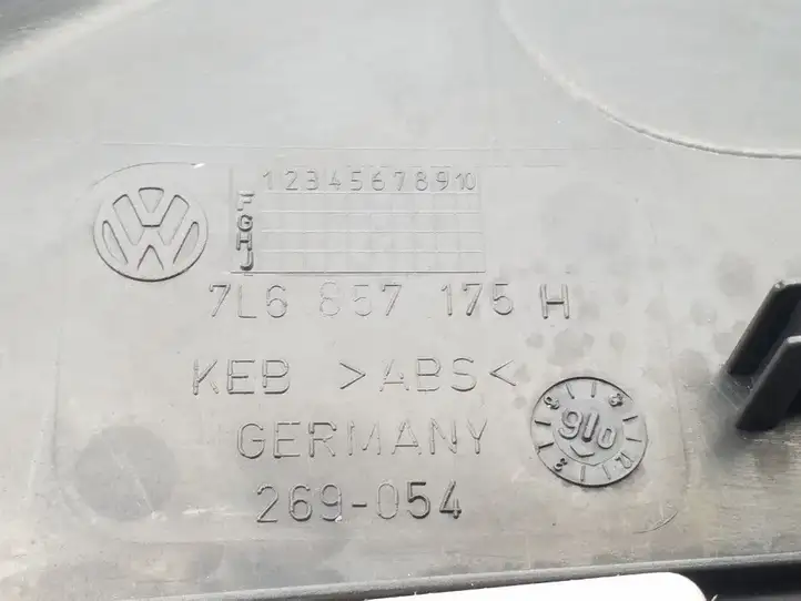 Volkswagen Touareg I (2002 - 2010) 7L6857175H Боковая отделка панели приборов — фото 3