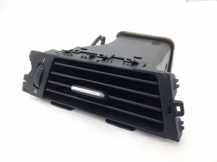 BMW 3 E90 E91 (2005 - 2012) 9123297 Боковой воздушный дефлектор — фото 3