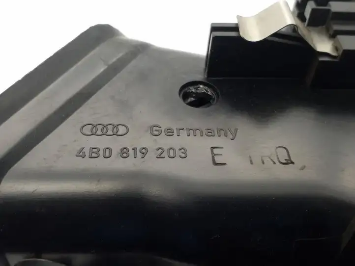 Audi A6 S6 C5 4B (1997 - 2001) 4B0819203E Задний воздушный дефлектор — фото 4