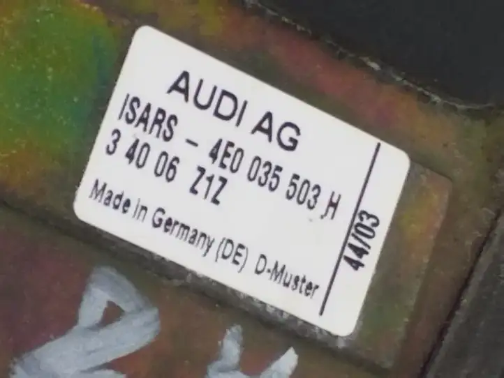 Audi A8 S8 D3 4E (2002 - 2005) 4E0035503H GPS антенна — фото 2