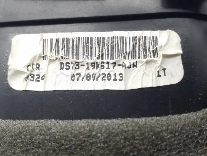 Ford Fusion II (2013 - ) DS7319K617A Центральный воздушный дефлектор — фото 4