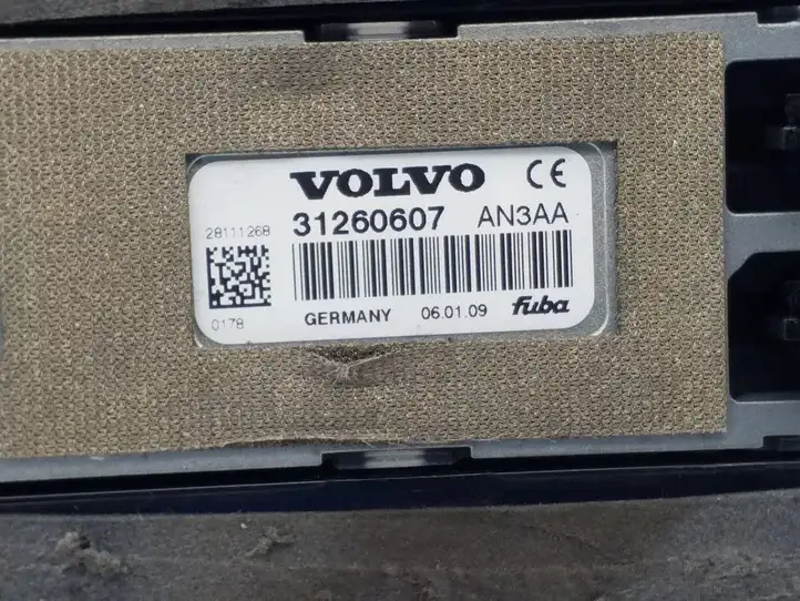 Volvo S40 (2007 - 2012) 31260607 GPS антенна — фото 3