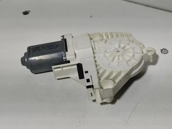 Audi Q7 (2009 - 2015)  8K0959801A Механизм механического подъема окон задней двери