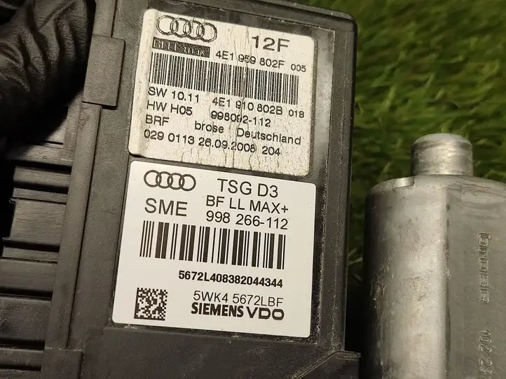 Audi A8 S8 D3 4E (2007 - 2010) 4E1959802F Стеклоподъемник задней двери — фото 2
