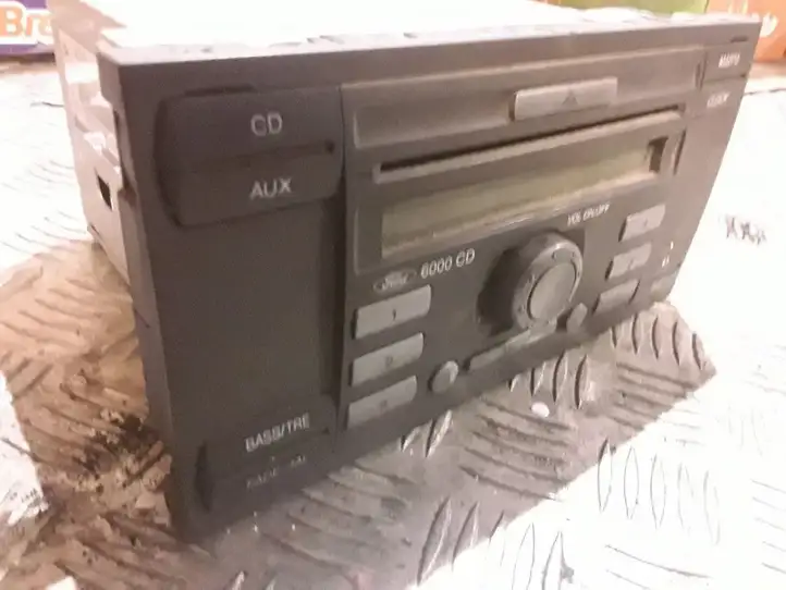 Ford Transit (2006 - 2013)  6C1T18C815AA Радио/ проигрыватель CD/DVD / навигация