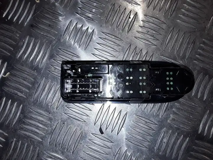Citroen C2 (2003 - 2008) 98012289XT Кнопка стеклоподъемников — фото 2