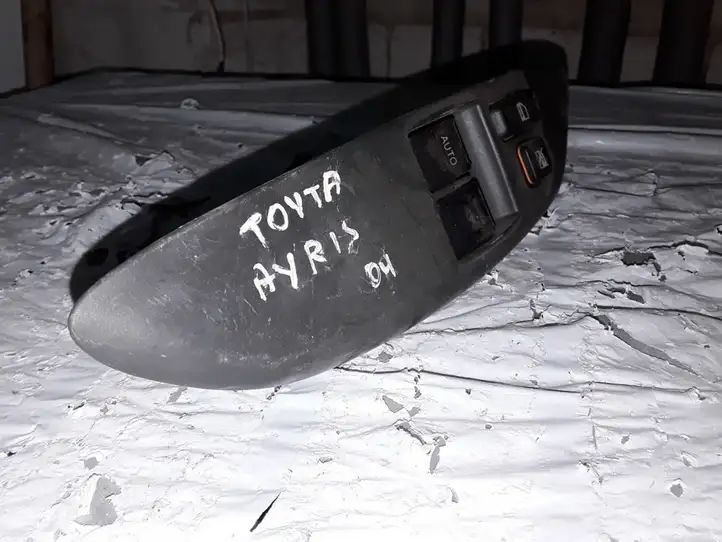 Toyota Yaris (2005 - 2009) 0115F49 Блок кнопок стеклоподъемников — фото 2