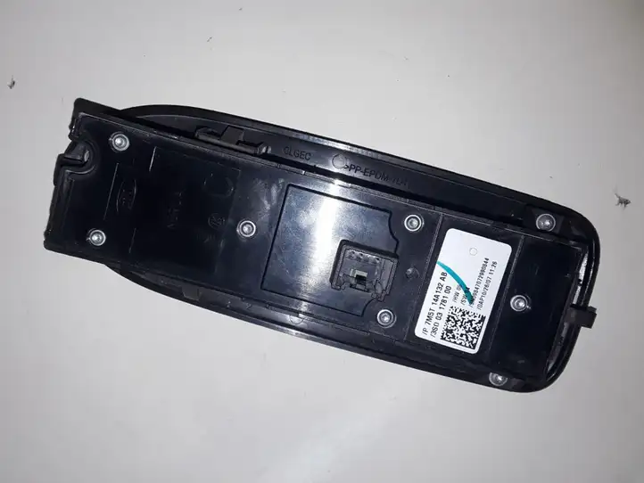 Ford Focus C-MAX (2003 - 2010) 7M5T14A132AB Кнопка стеклоподъемников — фото 2