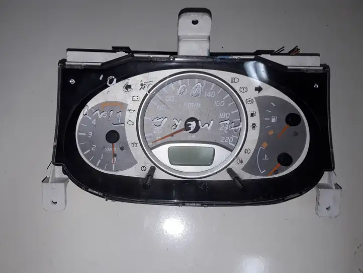 Nissan  (2000 - 2006)   Спидометр (приборный щиток)