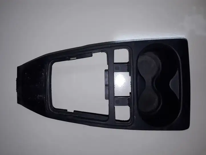Seat Ibiza IV (6J,6P) (2008 - 2017) 6J0858331 Рамка рычага КПП — фото 1