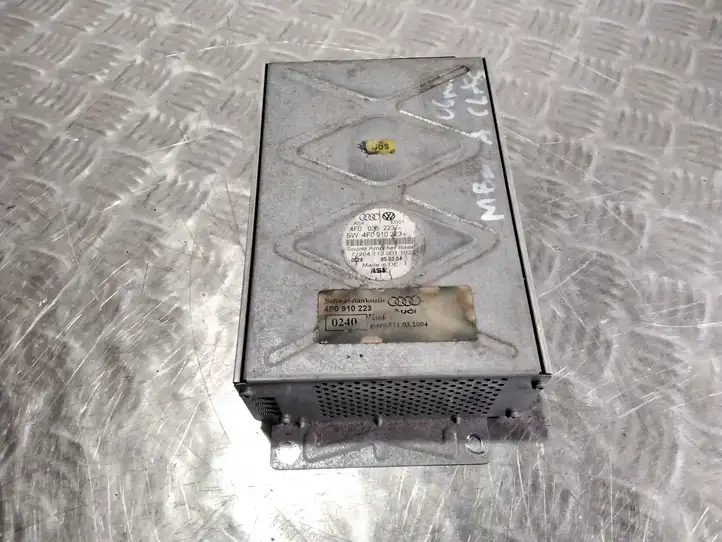 Audi A6 S6 C6 4F (2004 - 2008) 4F0910223 Усилитель звука — фото 1