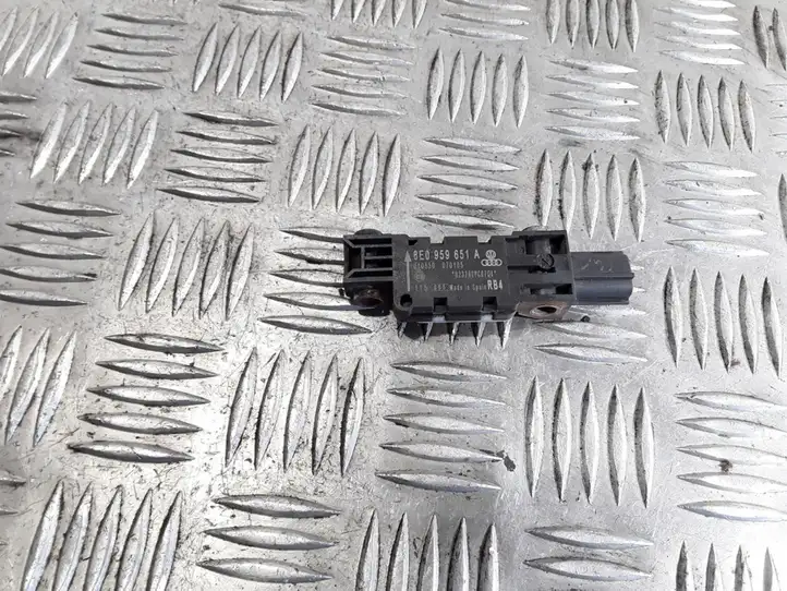 Audi A4 S4 B7 8E 8H (2004 - 2009) 8E0959651A Датчик удара SRS — фото 1