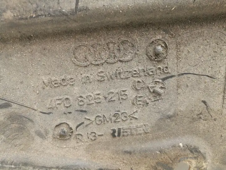 Audi A6 S6 C6 4F (2004 - 2008) 4F0825215C Защита топливного бака — фото 5