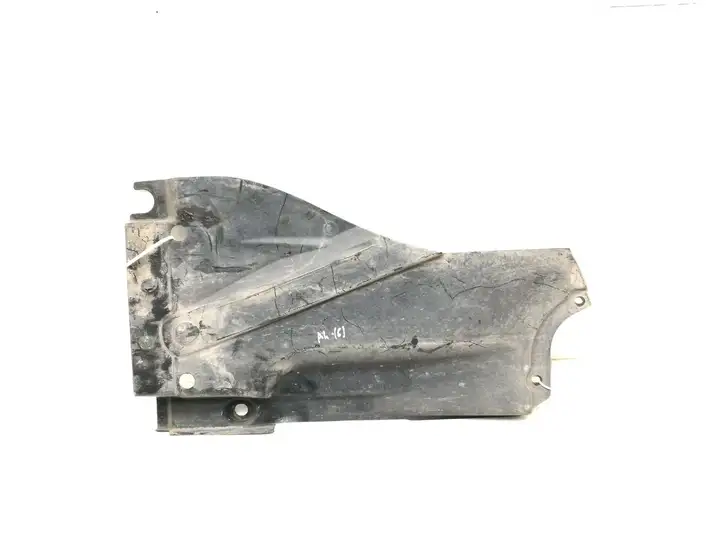 Audi A4 S4 B7 8E 8H (2004 - 2009) 8E0825216R Защита топливного бака — фото 1