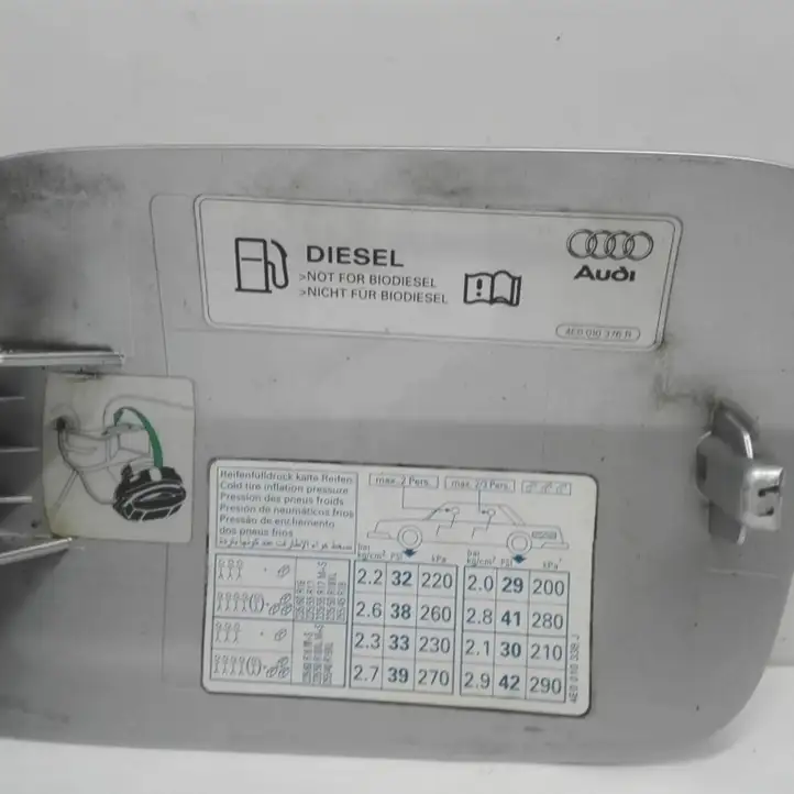 Audi A8 S8 D3 4E (2005 - 2007) 4E0809857E Крышка топливного бака — фото 4