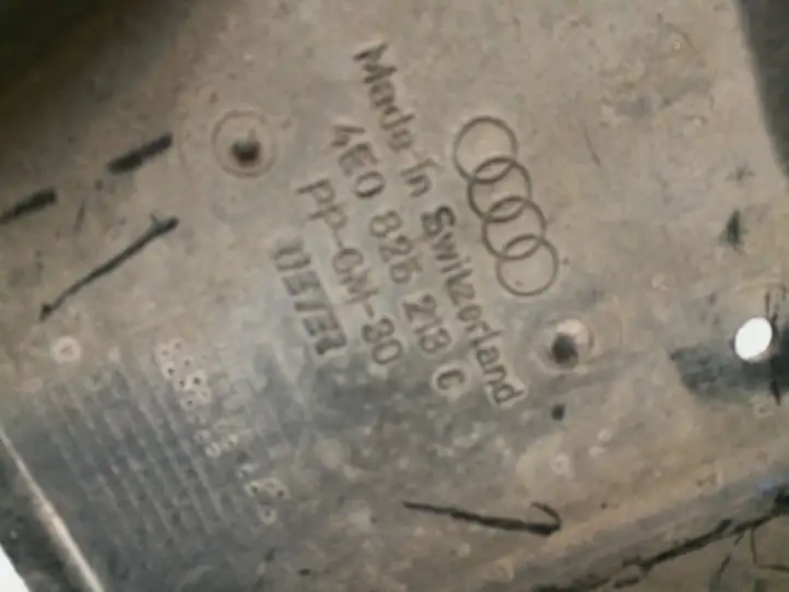 Audi A8 S8 D3 4E (2005 - 2007) 4E0825213C Защита топливного бака — фото 3