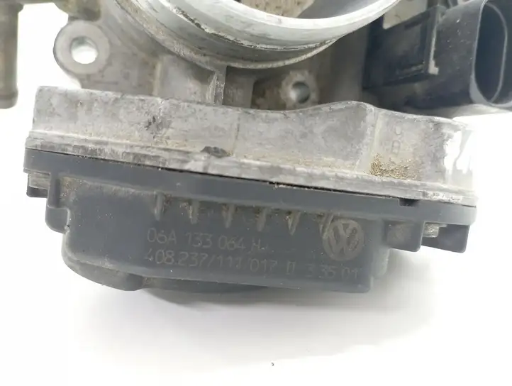 Skoda Octavia Mk1 (1U) (1996 - 2004) 06A133064H Дроссельная заслонка — фото 4