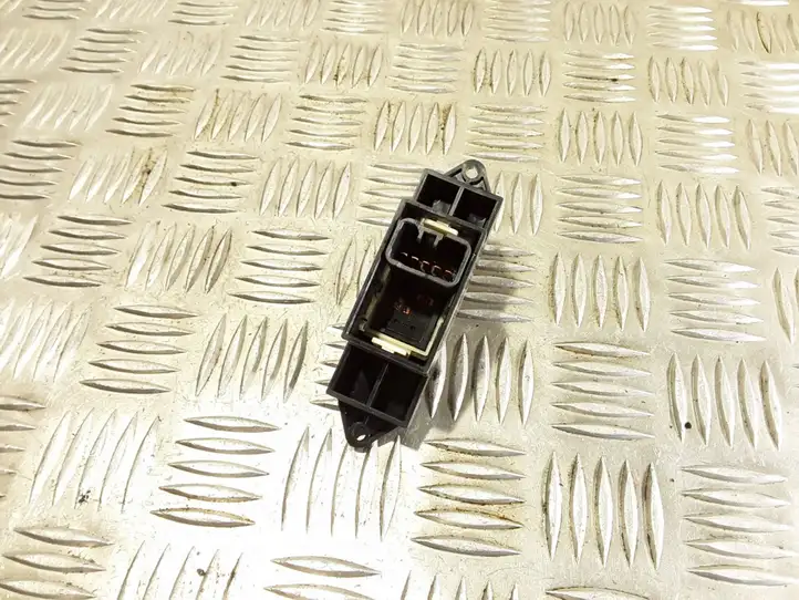 Mitsubishi Outlander (2012 - 2014) MR587944 Кнопка стеклоподъемников — фото 2