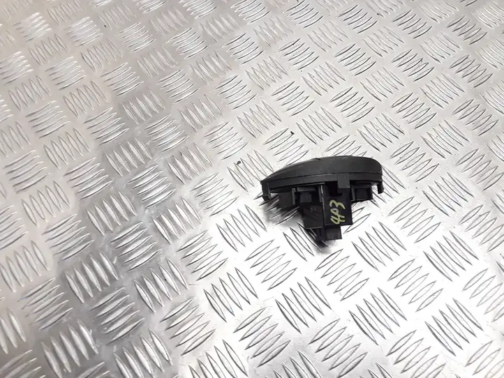 Hyundai Santa Fe (2000 - 2005) 939526000 Включатель фонарей — фото 4