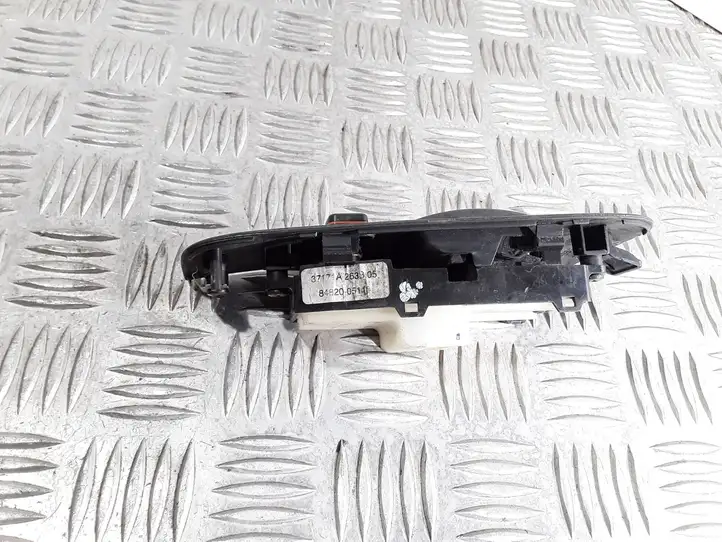 Toyota Avensis T250 (2006 - 2009) 7423105130 Блок кнопок стеклоподъемников — фото 3