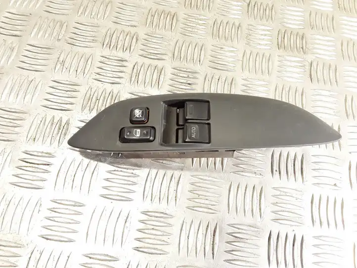 Toyota Yaris (1999 - 2003) 0115836 Блок кнопок стеклоподъемников — фото 1