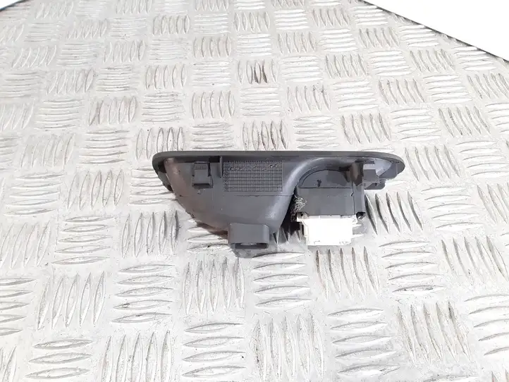 Renault Megane II (2002 - 2005) 156015540 Блок кнопок стеклоподъемников — фото 2