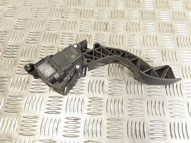 Ford Focus (2011 - 2015) 4M519F836AK Педаль акселератора — фото 1