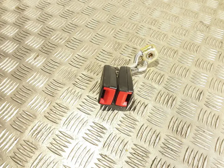 Volkswagen PASSAT B6 (2005 - 2010) 3C0857739B Задний средний замок ремня — фото 1