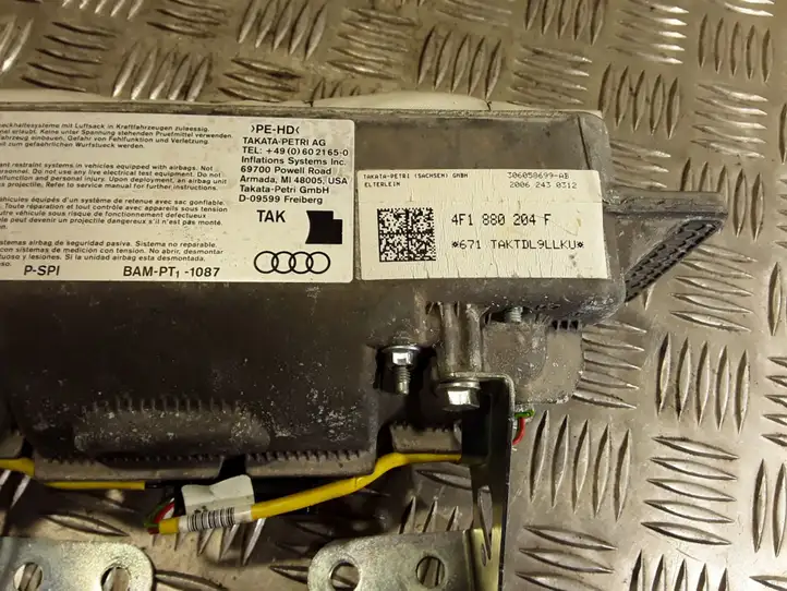 Audi A6 S6 C6 4F (2004 - 2008) 4F1880204F Подушка безопасности пассажира — фото 2