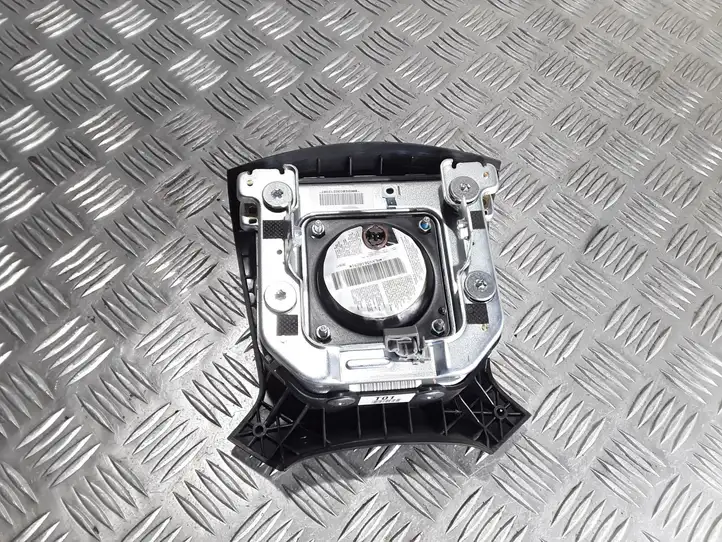 Hyundai H-1, Starex, Satellite (2007 - 2013) Подушка безопасности руля — фото 2