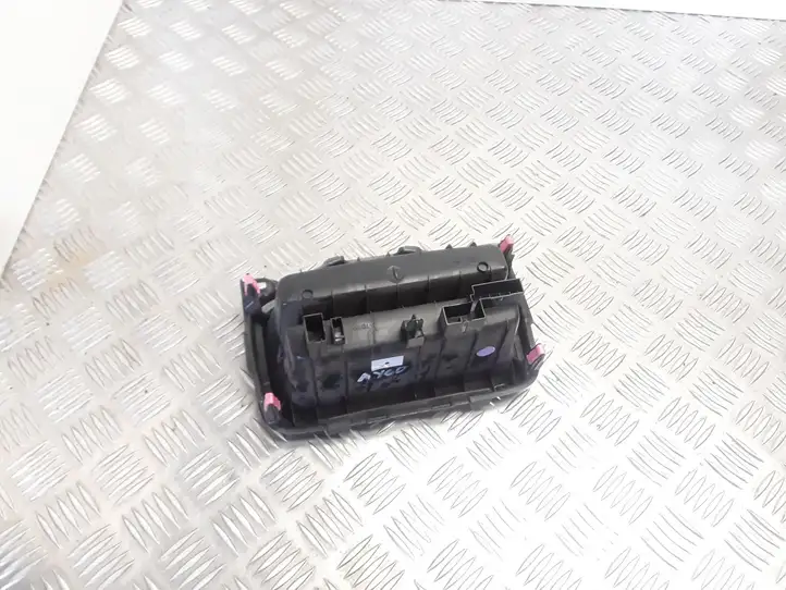 Toyota Aygo AB40 (2014 - 2018) 554200H010 Ящик центральной консоли — фото 2