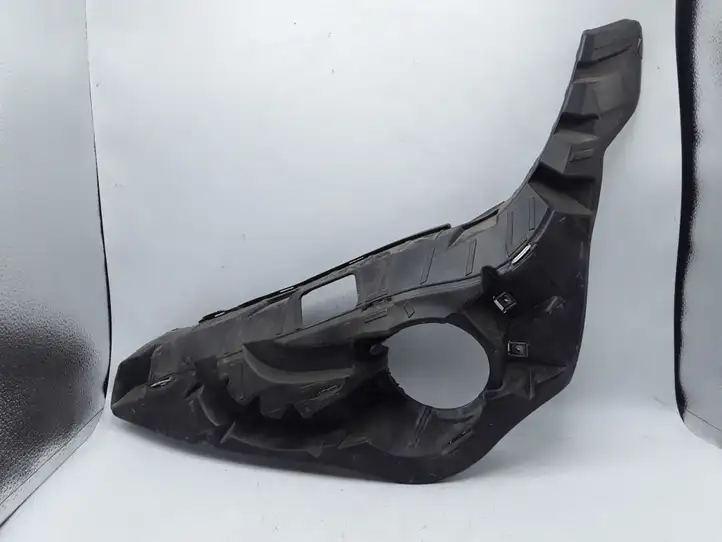 BMW X1 E84 (2009 - 2015) 51117303793 Решетка противотуманной фары — фото 1