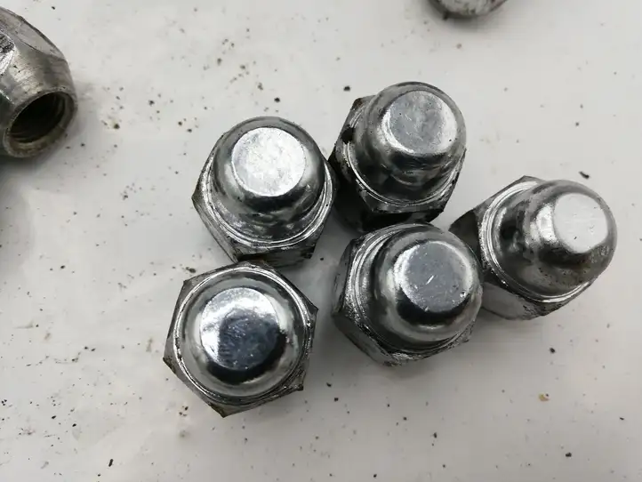 Hyundai ix 55 (2006 - 2012) Колёсные болты и гайки — фото 3