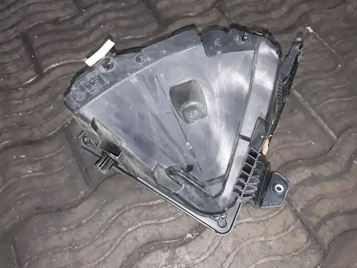 Audi A8 S8 D4 4H (2010 - 2014) 4H0937118 Крышка ящика предохранителей — фото 3