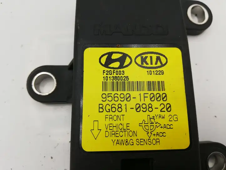 Hyundai ix 55 (2006 - 2012) 956901F00 Датчик угла поворота руля — фото 3
