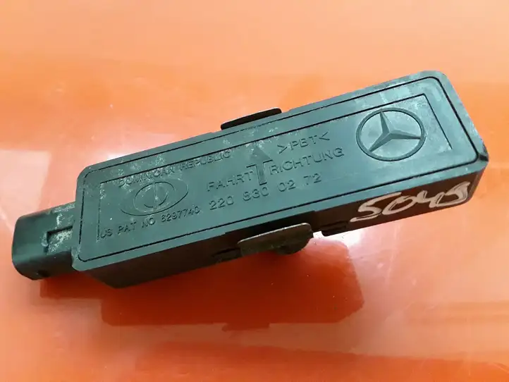 Mercedes-Benz CLK A209,C209 (2002 - 2009) 2208300272 Датчик света — фото 2