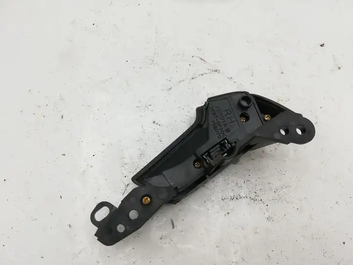 Toyota Avensis T250 (2003 - 2006) 75B070 Кнопки на рулевом колесе — фото 3